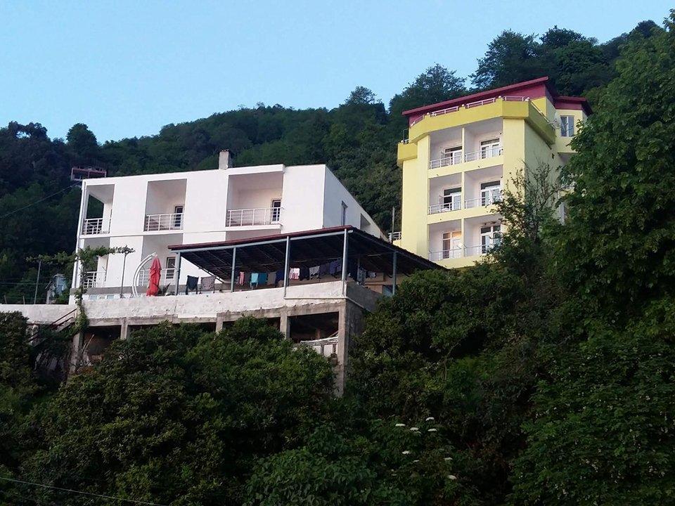 Akhmed Guest House Kvariati Exteriér fotografie